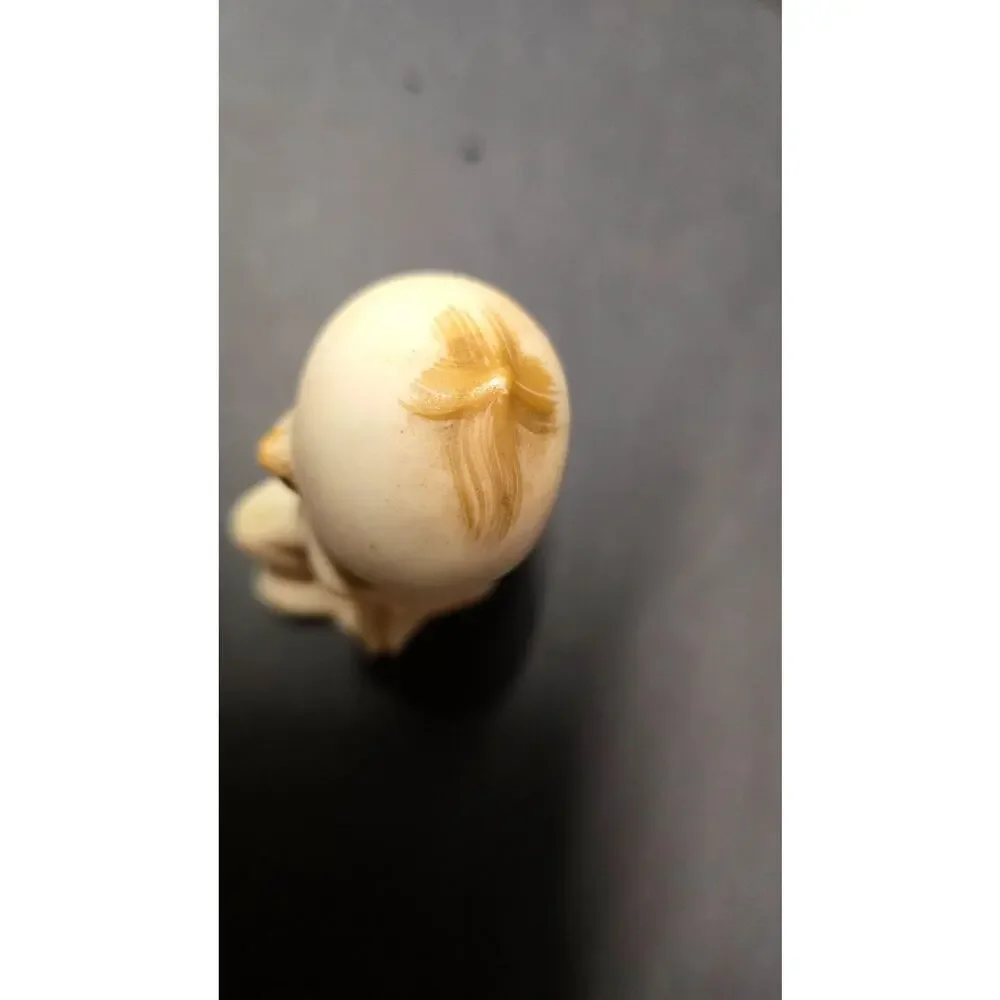 Unmarked porcelain kewpie